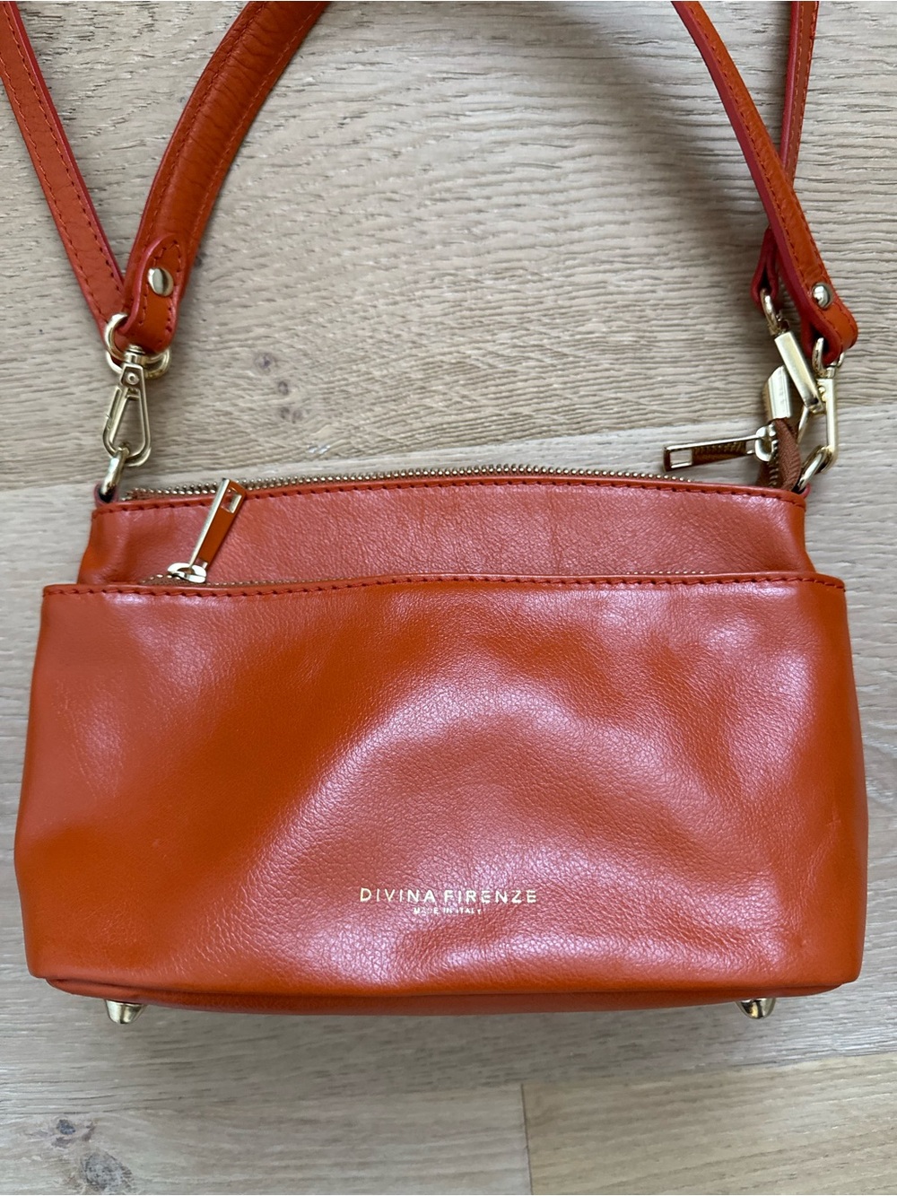 Divina Firenze Genuine Leather Orange Shoulder Convertible Crossbody Purse Italy